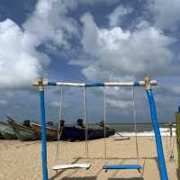 ชายหาดบ้านทอน แหล่งผลิตเรือกอและแห่งเดียวในจังหวัด