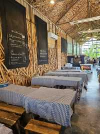 ร้าน วิลล่าวาราลี