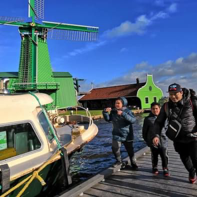 Travelling Back in Time - Zaanse Schans 