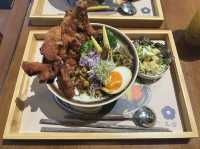 「旺角三公台灣料理，滷肉飯便當好juicy好食」