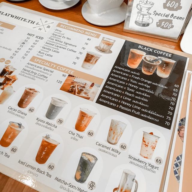 คาเฟ่สไตล์มินิมอล Flatwhite.TH