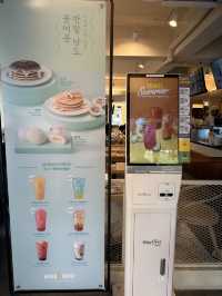 🇰🇷韓国 / ソウル コンデエリア🎖️BIG sizeのドリンクカフェ💛メガコーヒー