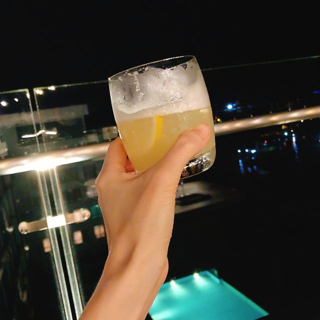 沙巴馬來西亞🇲🇾白天晚上都美麗📍 Stylo Rooftop Bar & Terrace