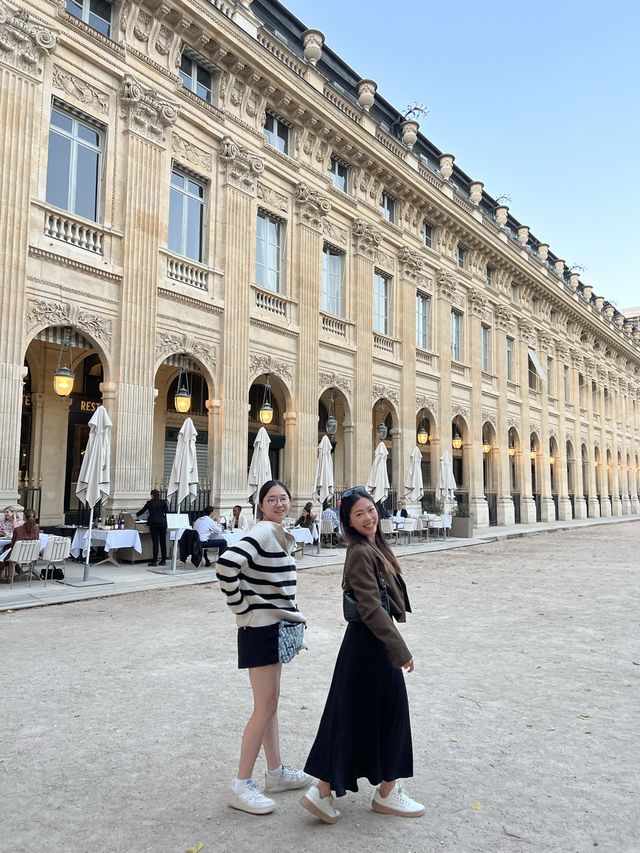 cannot get enough of parks & gardens in paris 🫶🇫🇷⛲️🎶