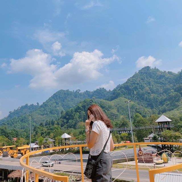 Lansaka sheep farm : คาเฟ่ฟาร์มแกะ ลานสกา
