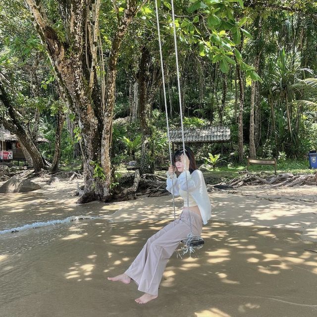 หาดเล็กหาดลับที่ไม่ค่อยมีใครรู้ พิกัดพังงา 🌿🏝️