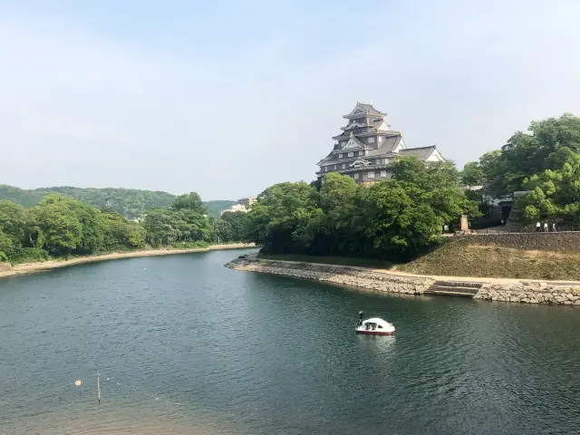 日本岡山｜外號「烏城」的岡山城