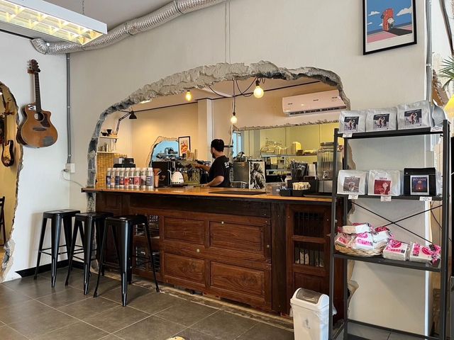 SUB SUB COFFEE ROASTER ☕️🖤