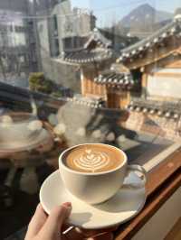 韓国/ソウル【三清洞】韓屋(ハノク)を見ながらコーヒータイム☕️🤎