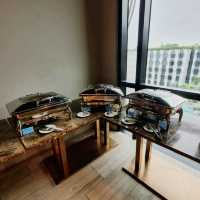 Brekkie at Sol & Ora in Outpost Hotel