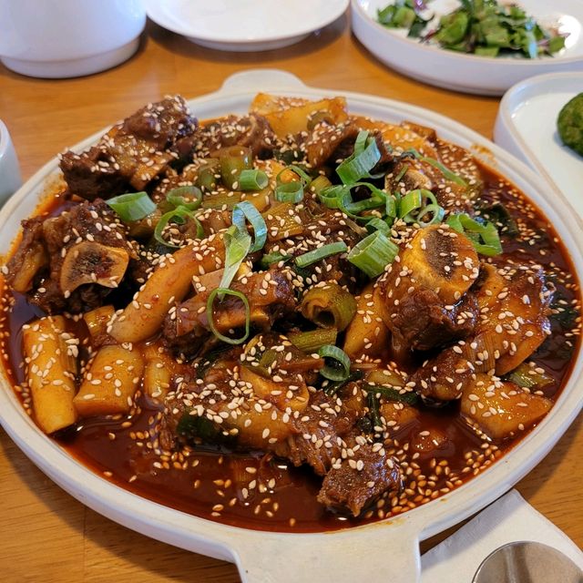 매운 만큼 핫한 황리단길 맛집