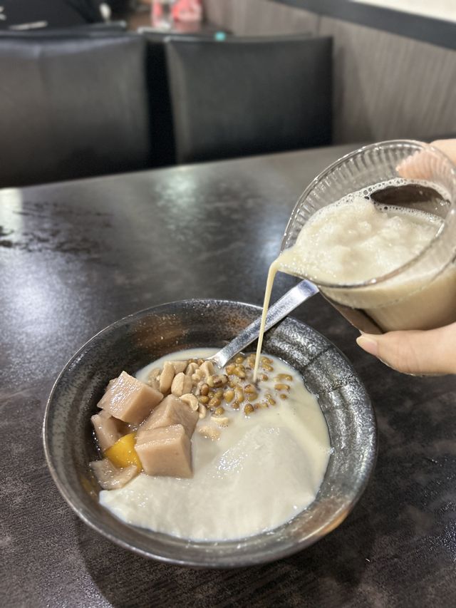 ［桃園/大溪］ 賴媽媽豆花-中正店🫘｜大溪超人氣豆花 CP值很高！ 