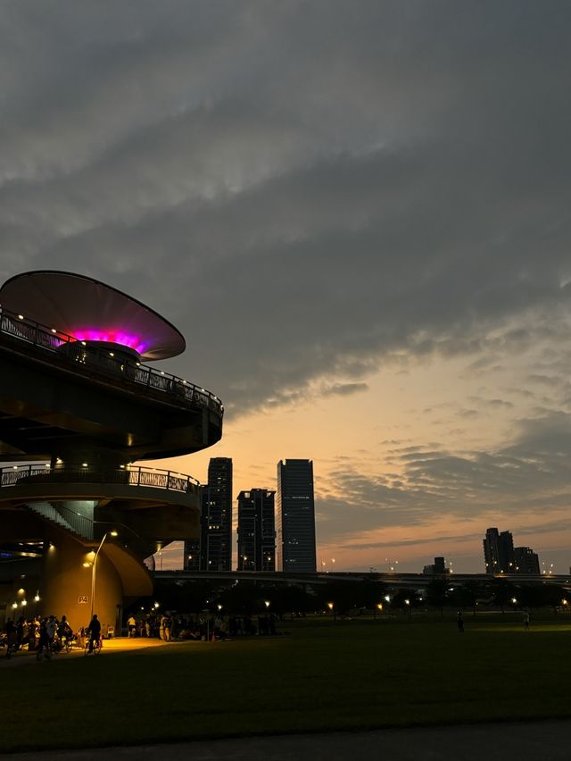 ไปพักผ่อนใจ ถ่ายรูปสวย ๆ ที่ New Taipei Park กัน