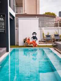 Blu Monkey Hub and Hotel Phuket ราคาเบาใจกลางเมือง