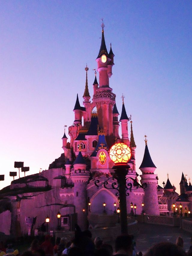 Disneyland in Paris 🧸🚂🍻🥤