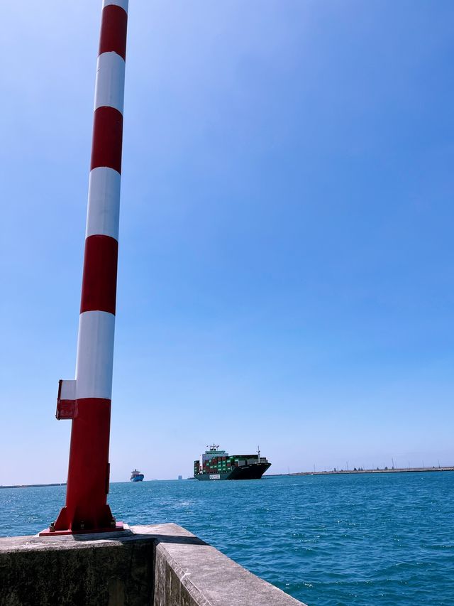 高雄紅毛港文化園區👣🚢第一次在港邊看大船