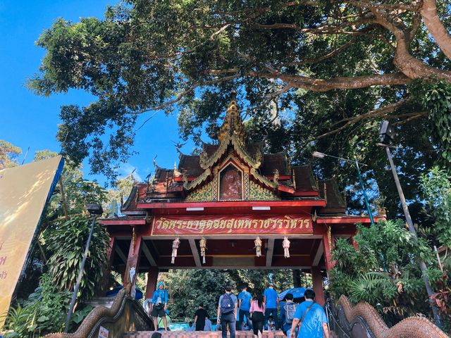 พระธาตุประจำปีมะแม “วัดพระธาตุดอยสุเทพ”
