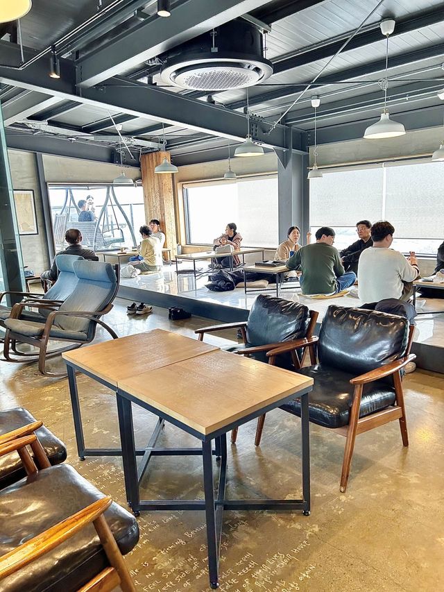 충주 데이트하기좋은 대형카페추천 ☕️