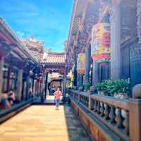 台北名所のパワースポット龍山寺