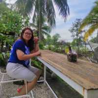 Mangrove Beach Cafe'