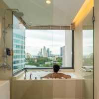 ที่พักติดชายหาดพัทยา Holiday Inn Pattaya