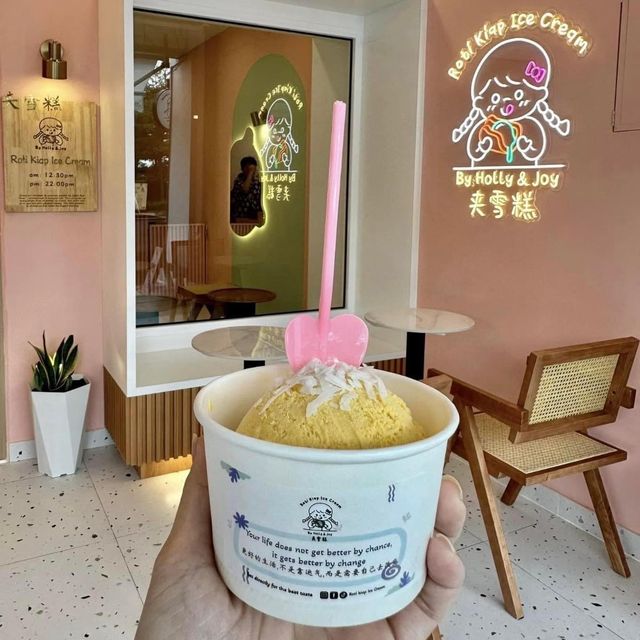 Roti kiap Ice Cream 夾雪糕