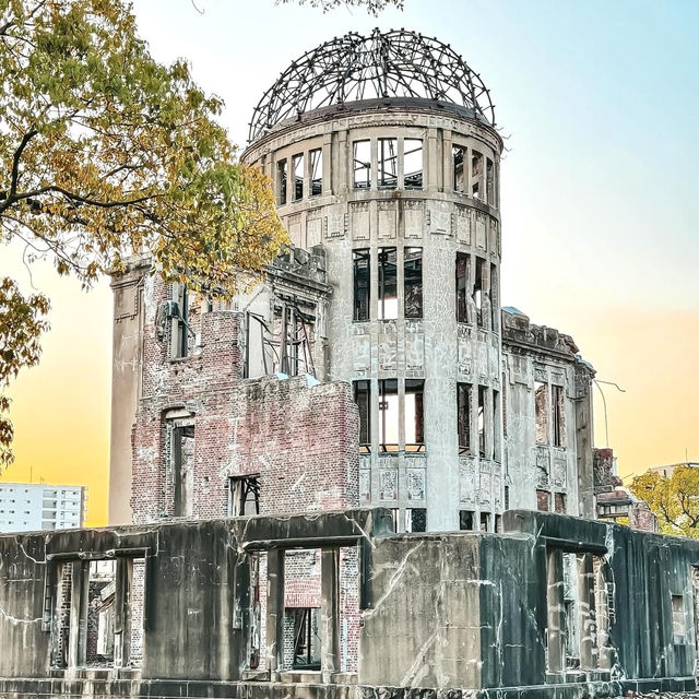 🌸 Hiroshima Peace Memorial Park: A Symbol of Hope and Remembrance 🌸