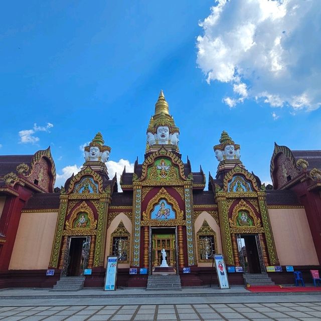 วัดสวย  จ.กระบี่