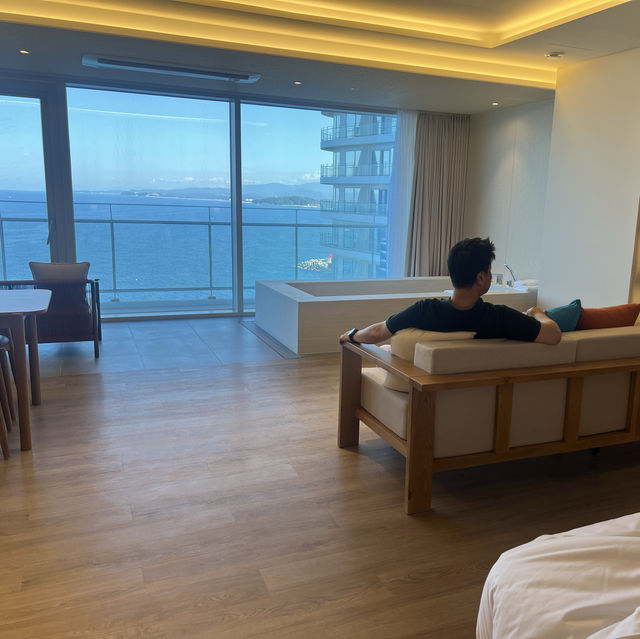 6월1일 오픈한 따끈한 오션뷰 호텔