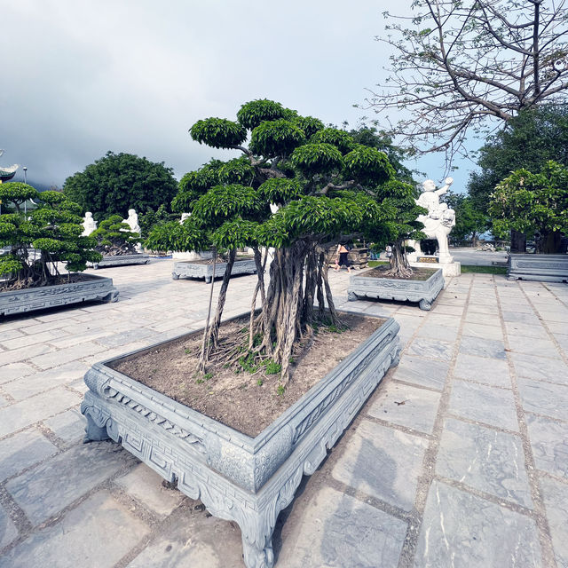 Linh Ung Temple