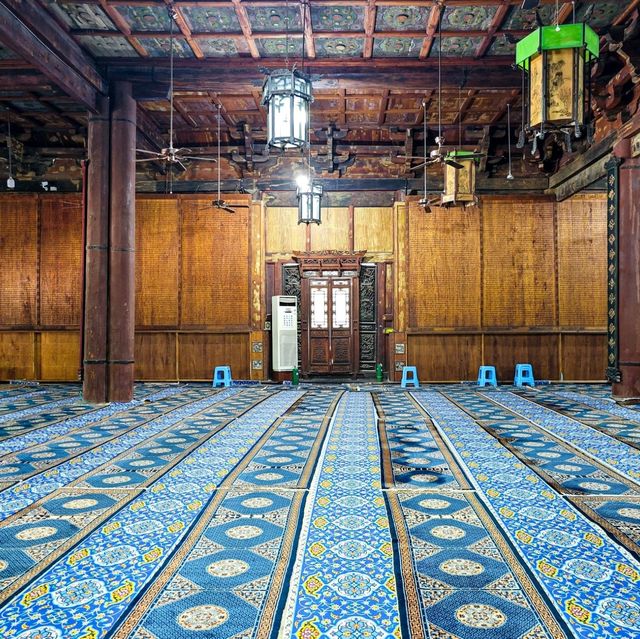 Echoes of History: Visiting the Great Mosque of Xi'an