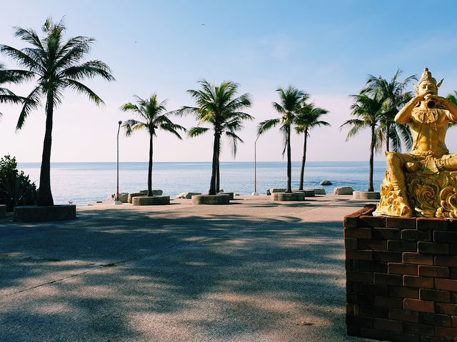 The White stone ลานหินขาว