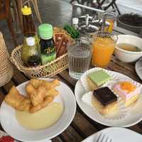 ชลบุรี มีที่ให้เที่ยวเยอะมาก