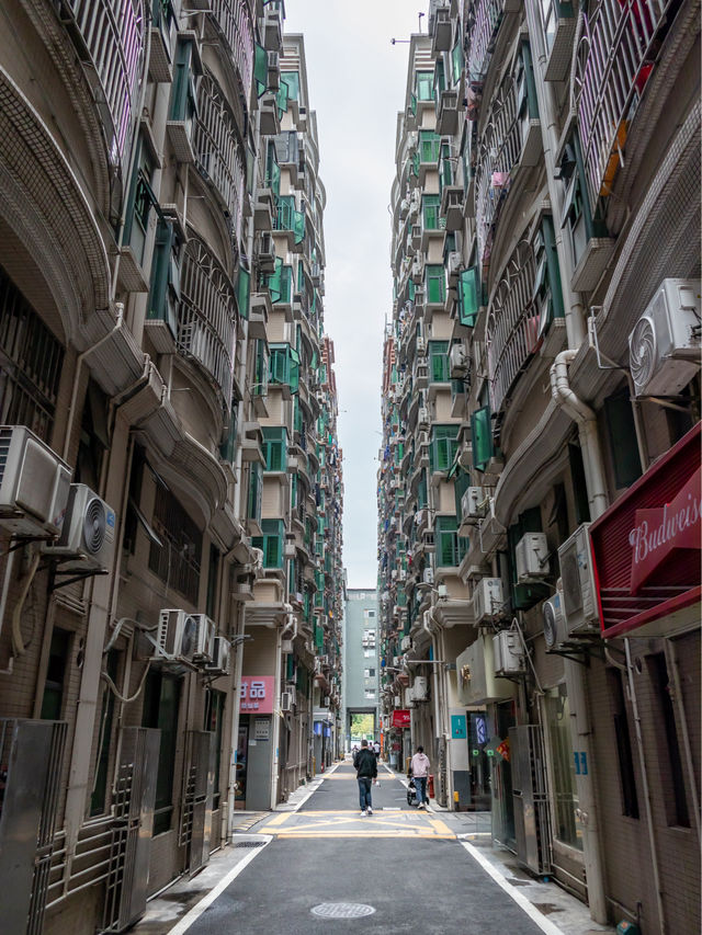 심천 푸톈지역 아파트를 지나서 로컬공원..