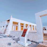 Explore paradise on Kish Island: pristine beaches, vibrant culture