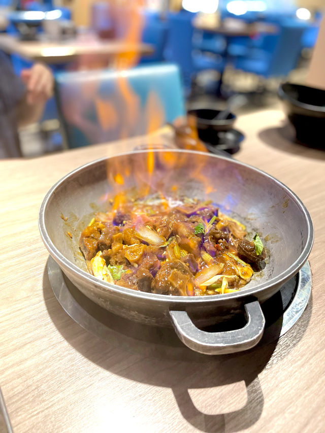 美味牛尾煲. 烤魚. 打邊爐