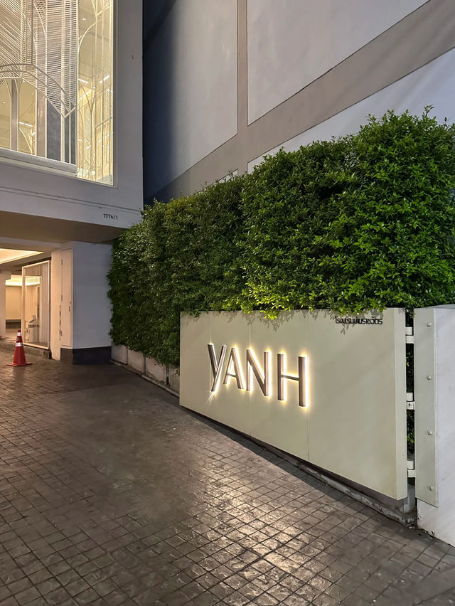 曼谷酒店：YANH Ratchawat Hotel，適合休閑和游泳