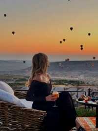 Discover the Magical Beauty of Cappadocia, Turkey 🏰