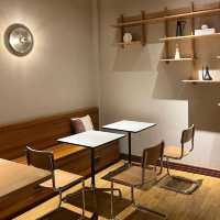9room Cafe & Decor