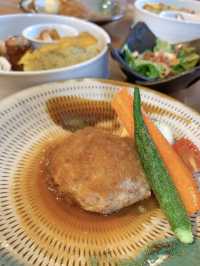 【福岡カフェ】どれから食べるか悩んでしまう！お野菜たっぷりのランチ🍽