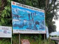 「尼泊爾加德滿都國家森林公園：綠意盎然的森林徒步勝地，門票價格五百盧比」