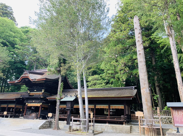 諏訪大社下社 秋宮　春宮