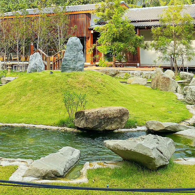 The bull and flower ~ คาเฟ่ในสวนสไตล์ญี่ปุ่น