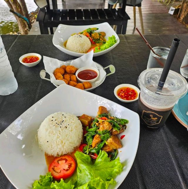 บ้านถั่วเย็น ไลฟ์สเปซ | BaanTuaYen HUA HIN