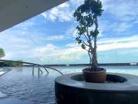 เที่ยวพักที่ Holiday inn and suites Rayong 
