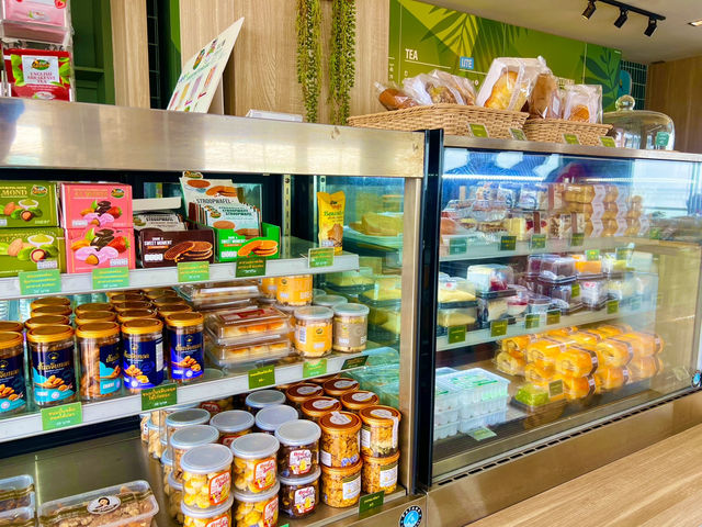 Cafe Amazon กลางทะเลชลบุรี