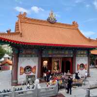 วัดบรมราชากาญจนาภิเษกอนุสรณ์