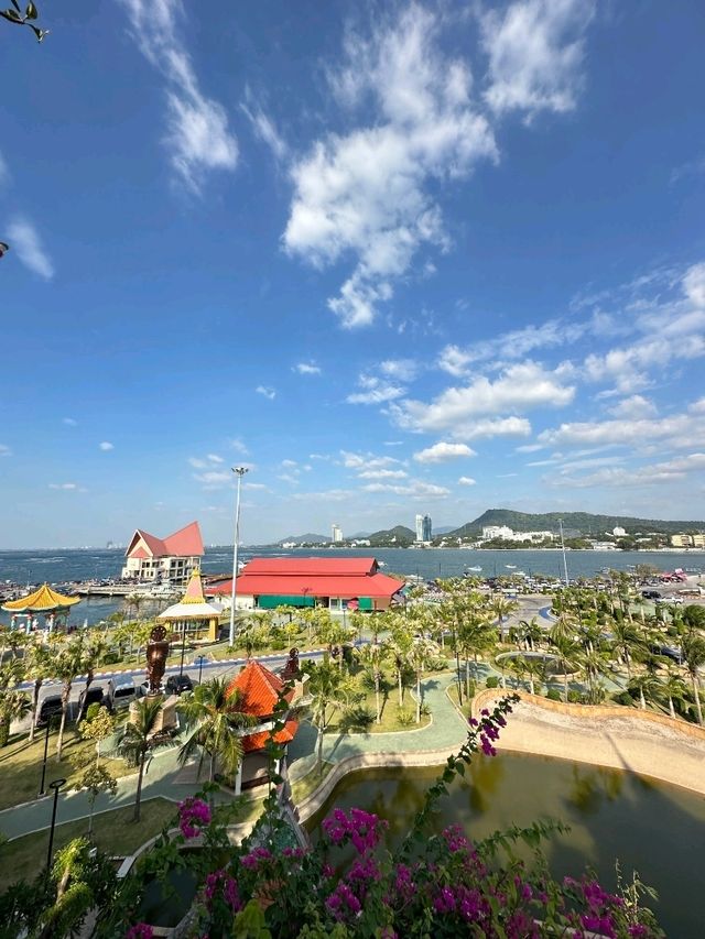 สะพานลอยน้ำ เกาะลอย