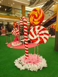 Holiday Vibes and Festive Cheer at Atria Shopping Mall