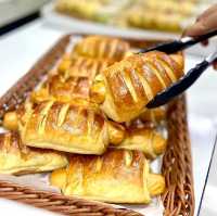 เบเกอรี่ร้านดังมีให้เลือกอร่อยกว่า 3,000 ชิ้น